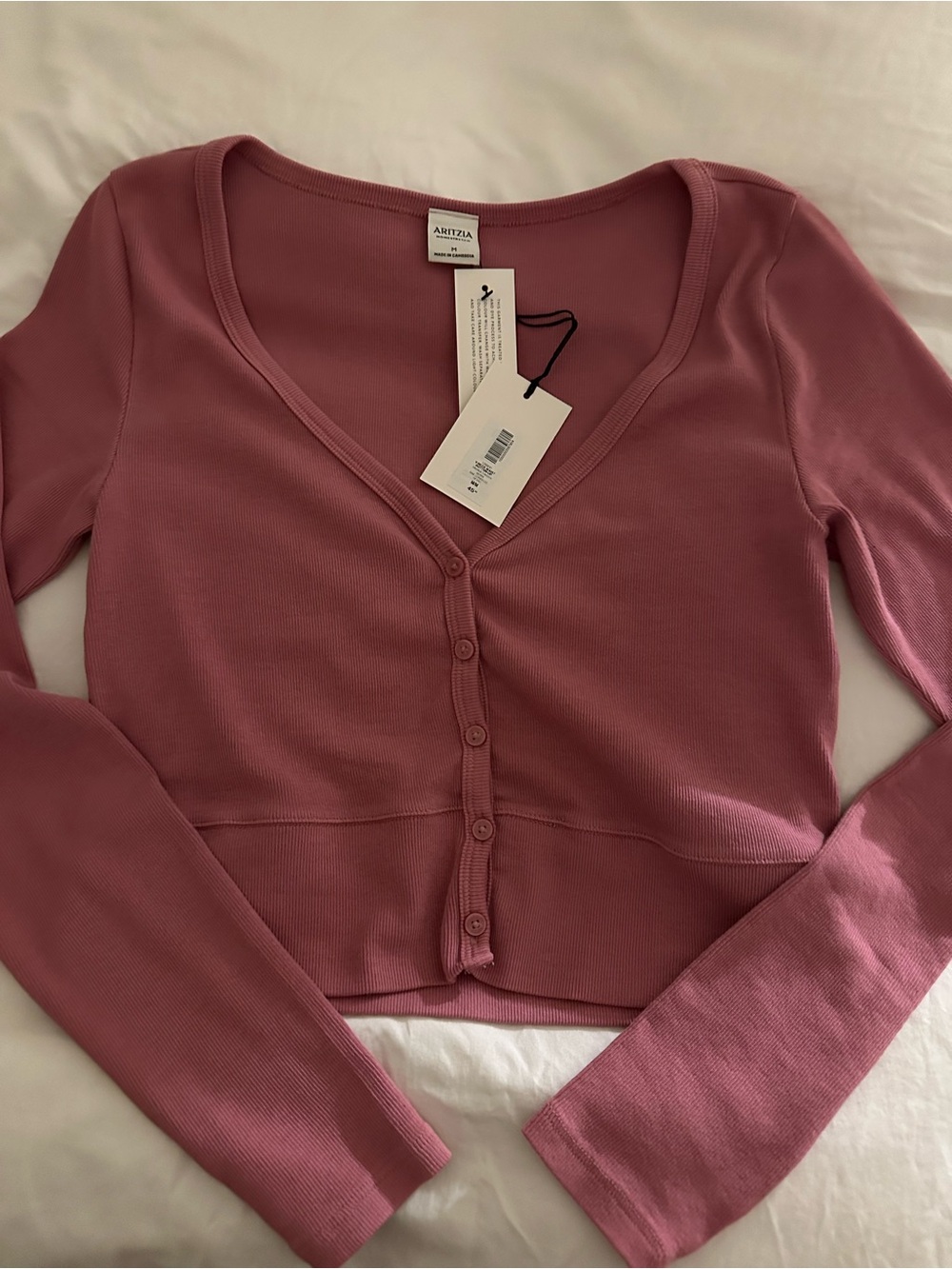 Aritzia Rose Ribbed Button-Front Long Sleeve Crop Top